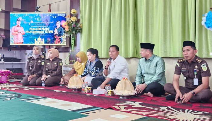 Peringatan Maulid Nabi, Kejari bersama IAD Daerah Pinrang Gelar Pengajian dan Doa Bersama