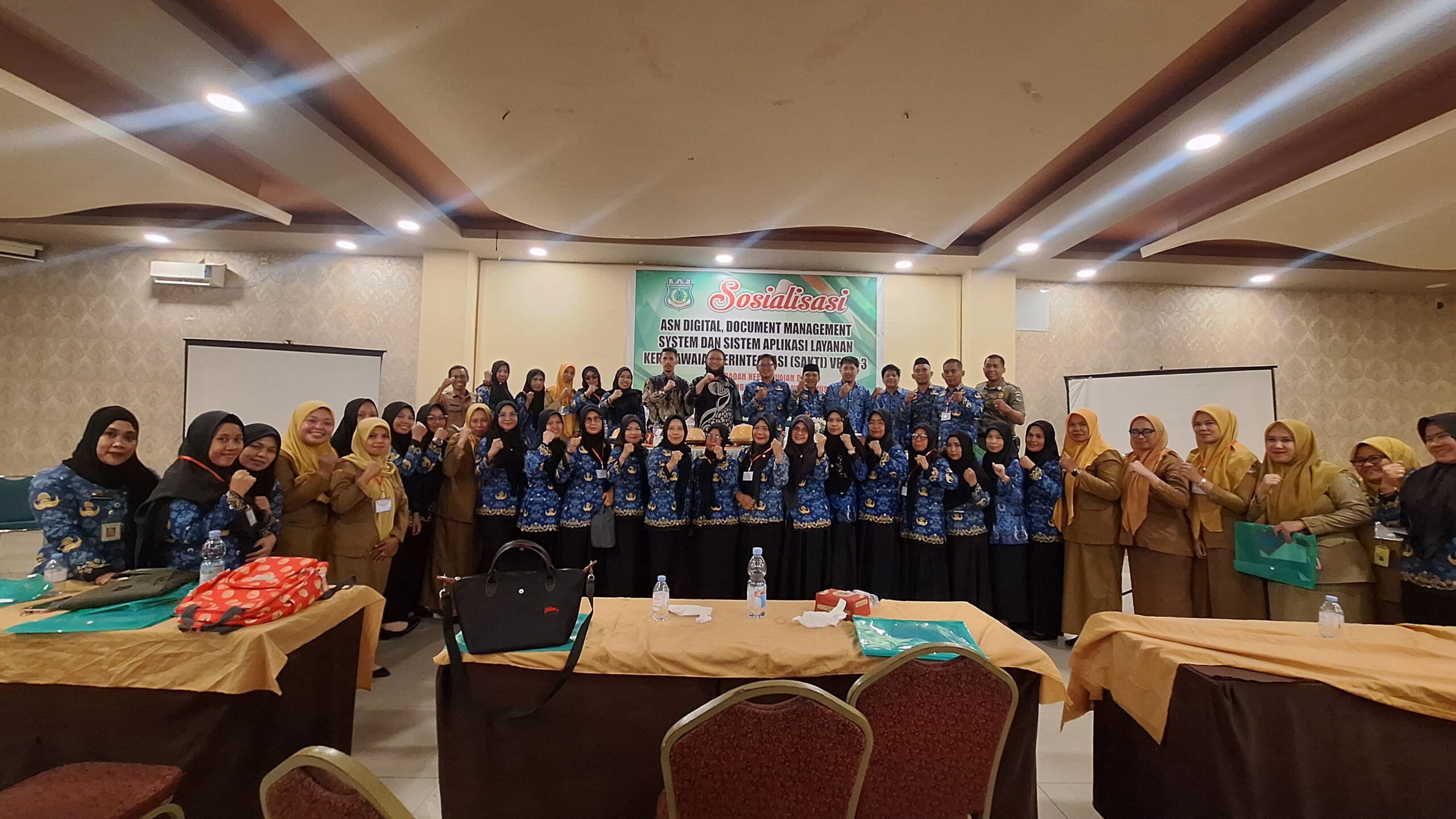 Pemerintah Kabupaten Pinrang Tingkatkan Kualitas Pelayanan ASN Melalui Sosialisasi SAKTI Versi 3 dan ASN Digital Document Management System - angindai.com