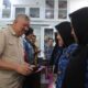 Bupati Pinrang H. A. Irwan Hamid serahkan SK CPNS dan PPPK Tahap II Tahun 2025, menekankan dedikasi ASN untuk reformasi birokrasi dan peningkatan kualitas pelayanan publik di Pinrang - angindai.com