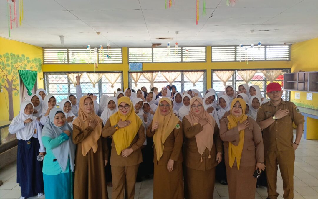 Dinkes Lakukan Gerakan Aksi Bergizi Sasar Remaja Pinrang, Upaya Cegah Anemia Sejak Dini - angindai.com