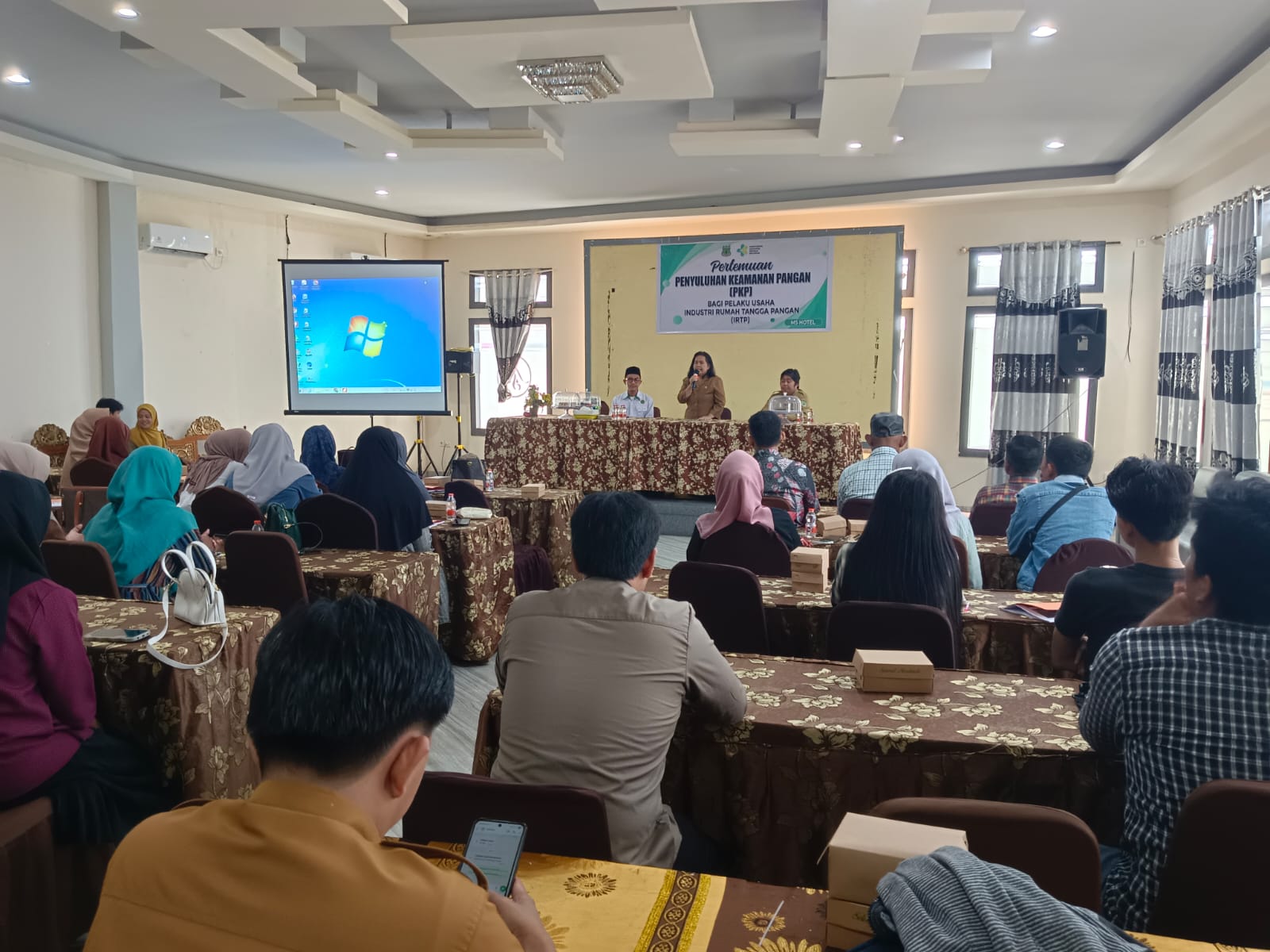 Dinas Kesehatan Pinrang Edukasi Keamanan Pangan, Gandeng Kemenag dan BPOM - angindai.com