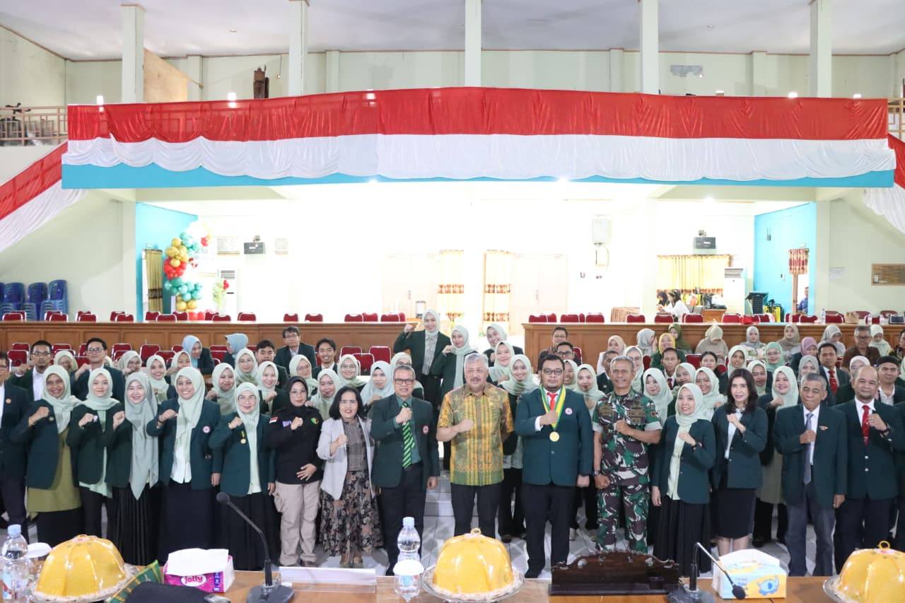 Direktur RSUD Lasinrang, dr. H. Mohammad Inwan, M.Kes, menyatakan dukungan penuh terhadap peran Ikatan Dokter Indonesia (IDI) Cabang Pinrang pasca-pelantikan pengurus baru pada 12 Oktober 2025 - angindai.com